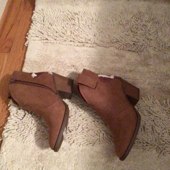 Womens Sugar Booties - Picture 4 of 5